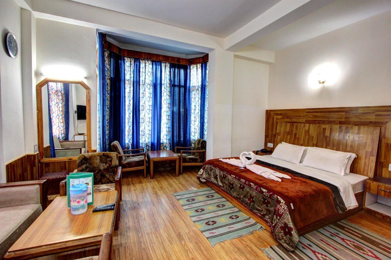 Hotel Royal Manali エクステリア 写真